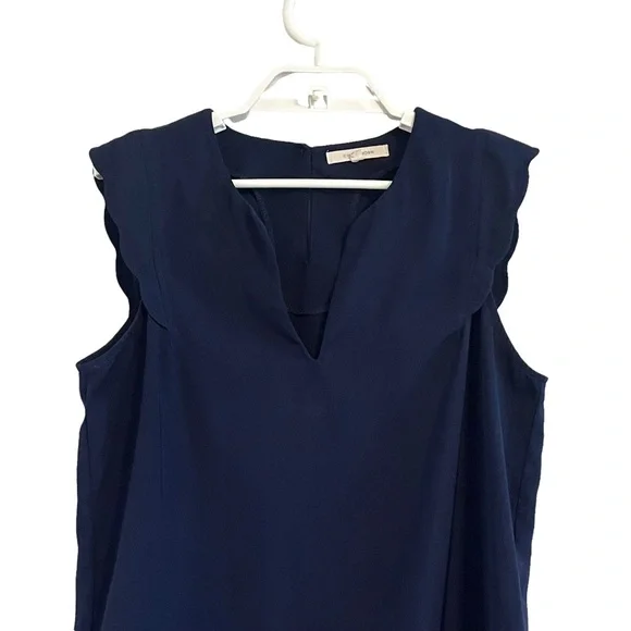 41 Hawthorn Dawney Scallop Trim Blouse - Picture 3 of 10